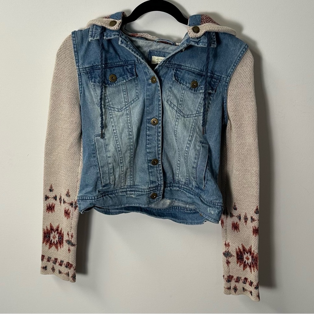 BILLABONG women's knit boho pattern jean jacket, S.